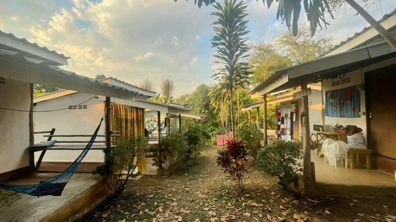 Sun Moon Pai Bungalow Exterior photo